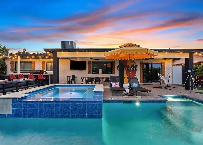 Holiday home Of Sunsets, Old Town Scottsdale, Free Heated Pool, Hot Tub, Sauna *