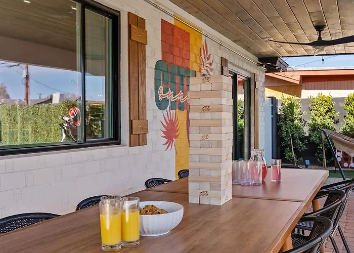 Holiday home Of Sunsets, Old Town Scottsdale, Free Heated Pool, Hot Tub, Sauna Scottsdale